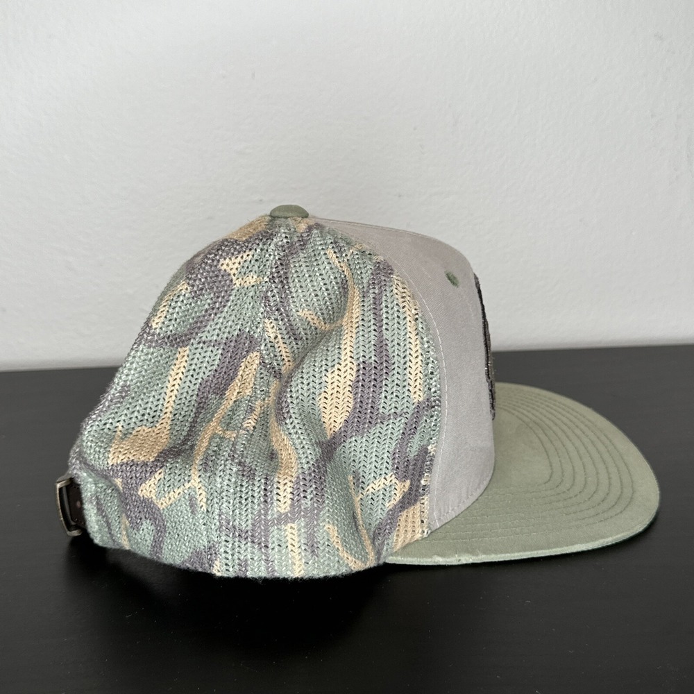 Mitchell & Ness Chicago Blackhawks Trucker Hat Leather Strapback NHL Cap - Picture 4 of 11